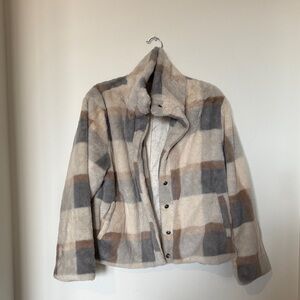 Plaid Women's Jacket in Cream and Gray